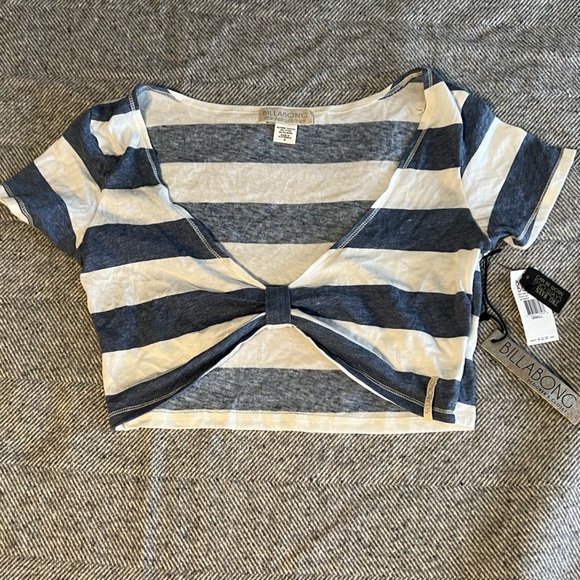 NWT Billabong Crop Top - Picture 1 of 4